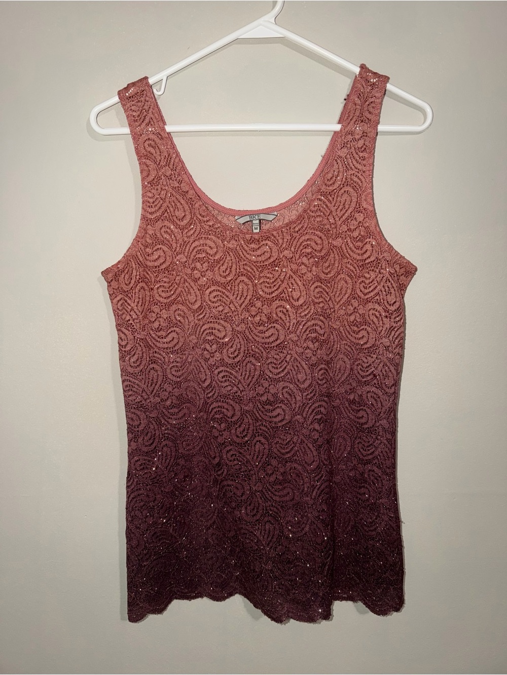 BKE Mauve Burgundy Ombré Lace Tank Top – Size M